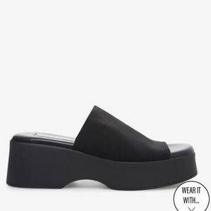 Like New Steve Madden Sandals